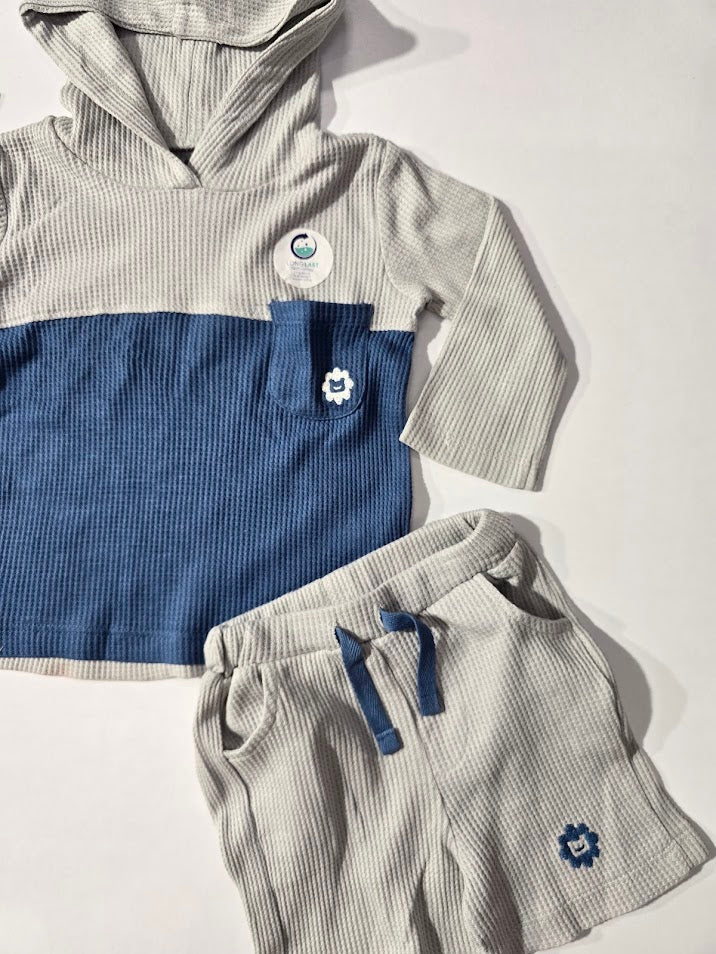 Baby's hoody shorts set