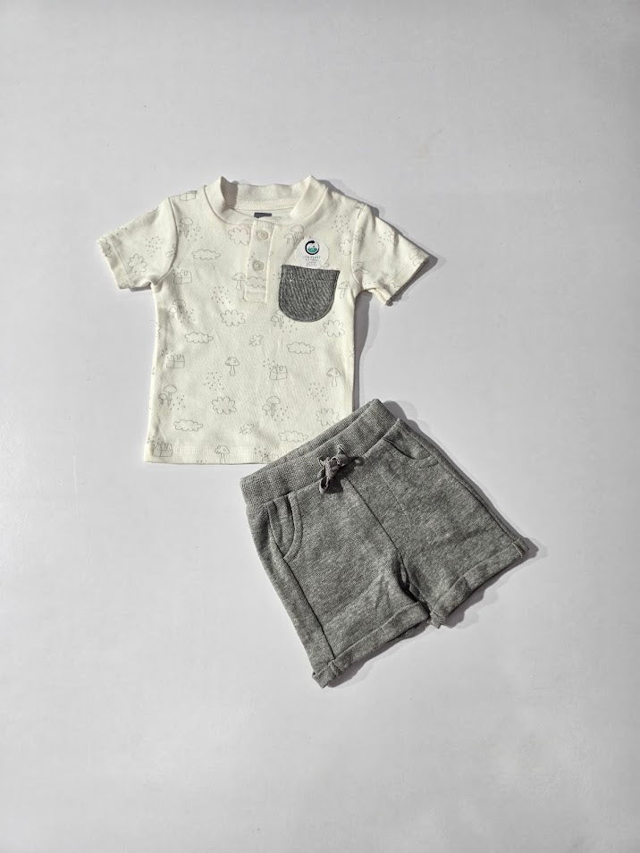 Baby's shorts set