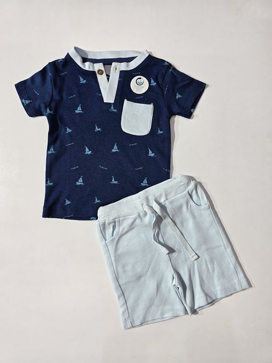 Baby's shorts set