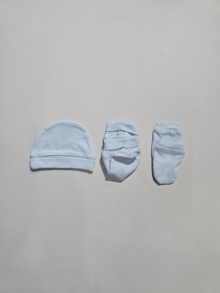 newborn cap, shoe and glous