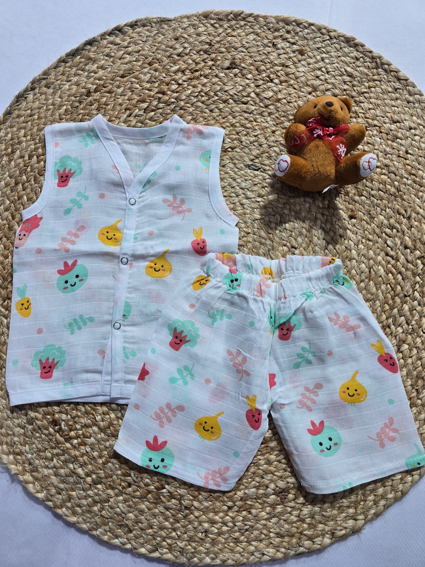 Baby's muslin Co-ord set- Vegetables