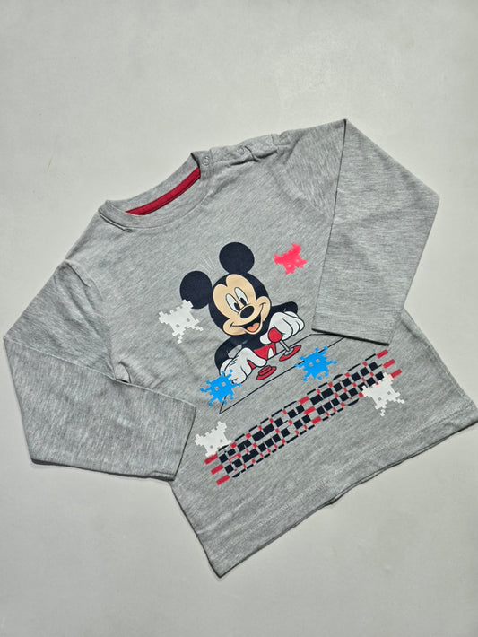 Baby's t-shirt