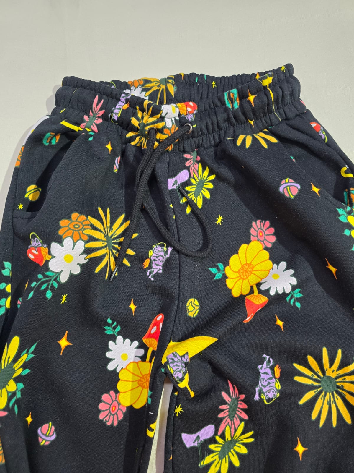 Women's loop knit pant