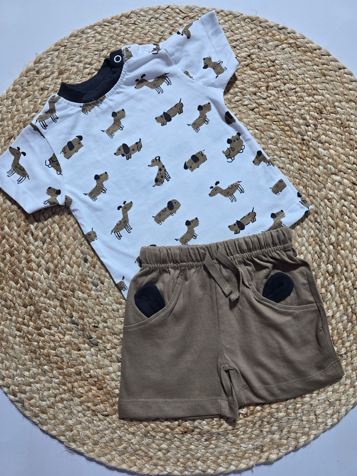 Baby's shorts set - b/doggy (3pcs set /2 t-shirts & 1 shorts)