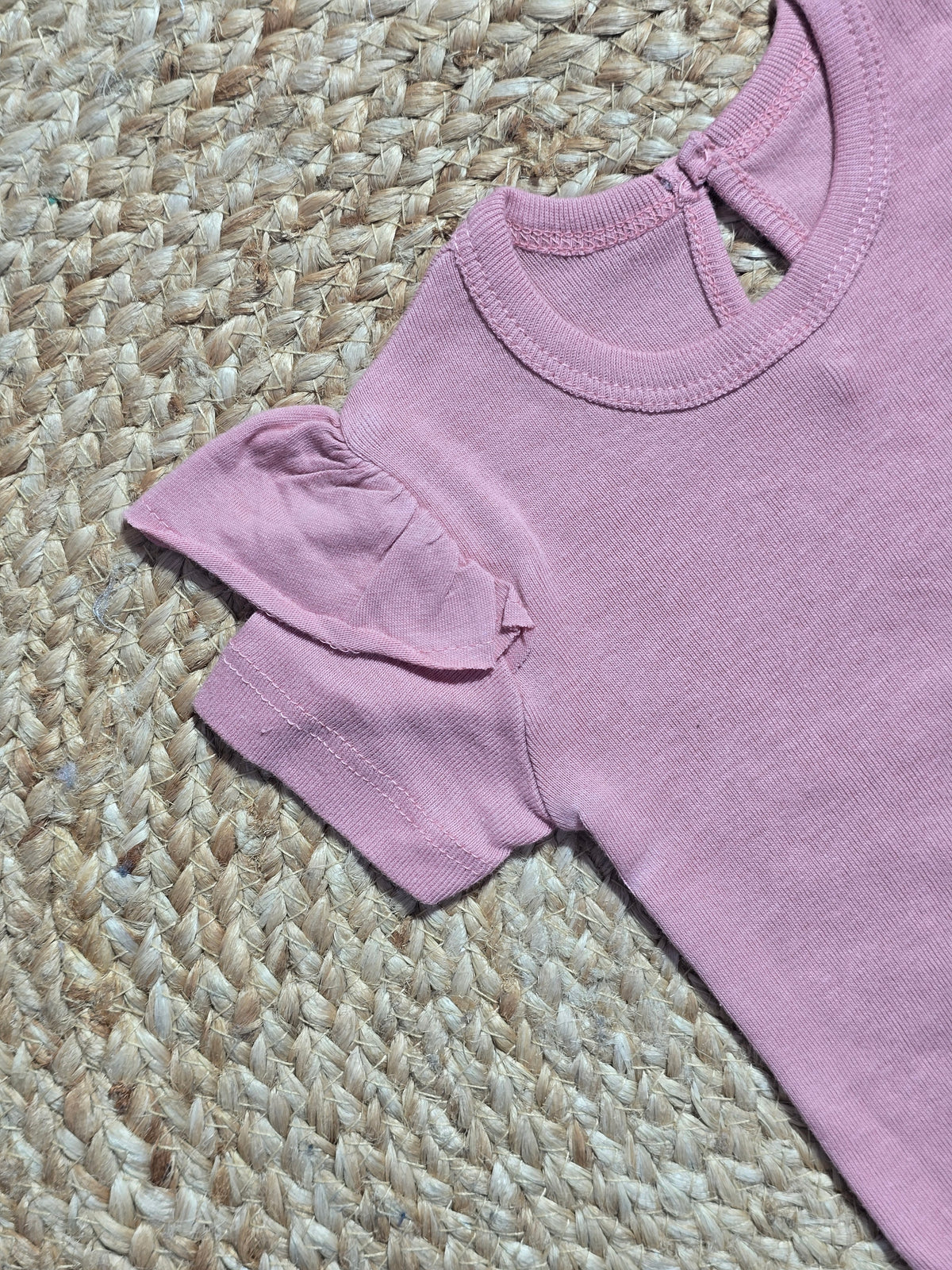 Baby's rompers - peach