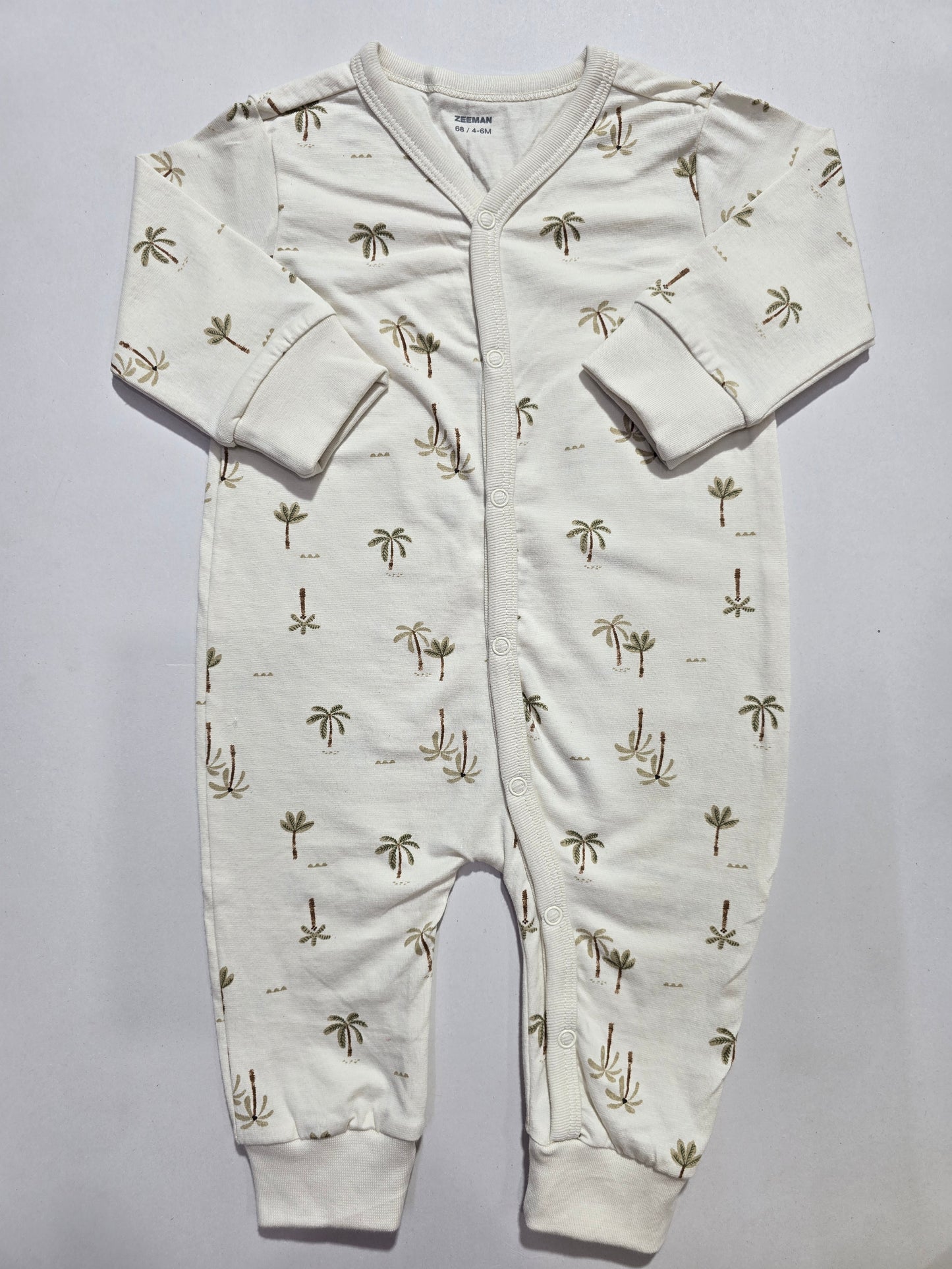 Baby's jumpsuit/sleepsuit - tree