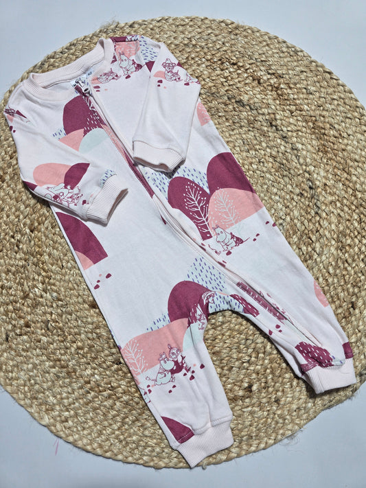 Baby's FS jumpsuit /sleepsuit - pink for