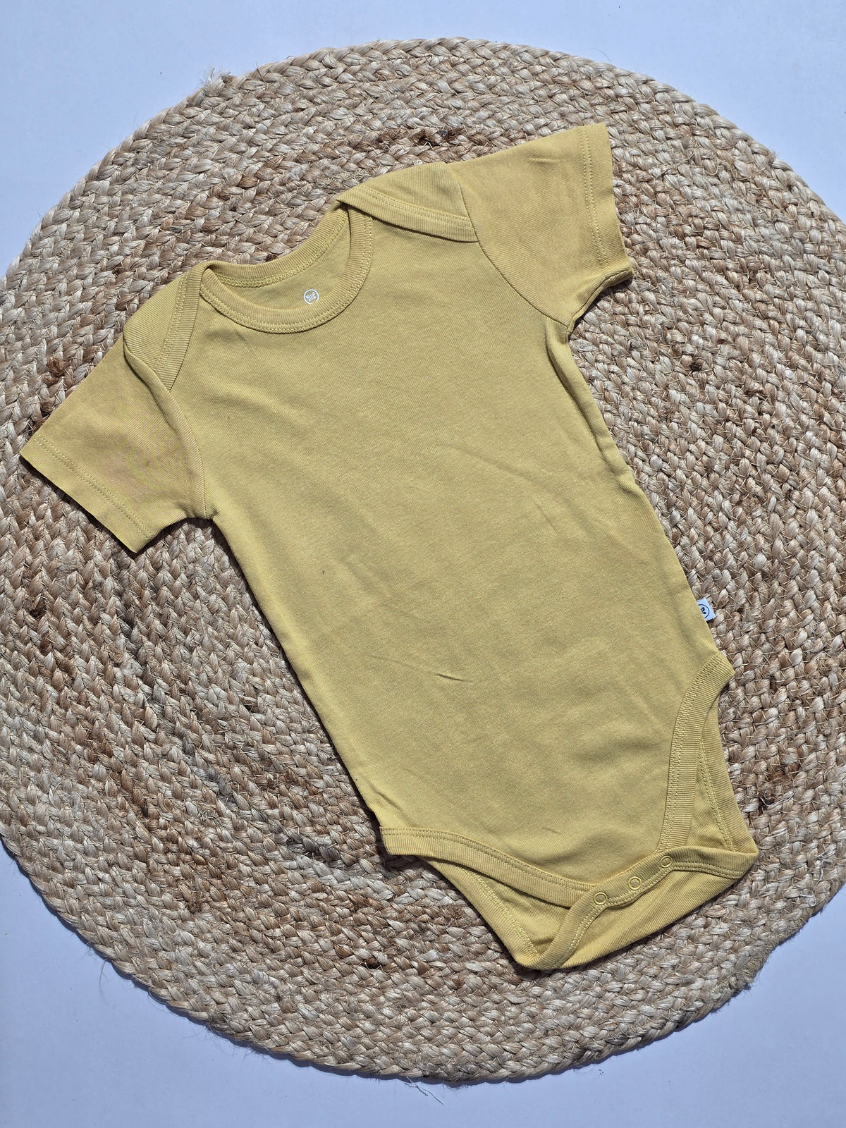 Baby's rompers - yellow