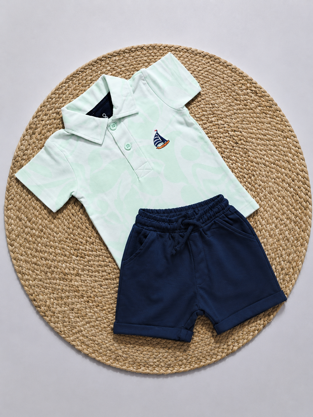 Baby's shorts set - green wave