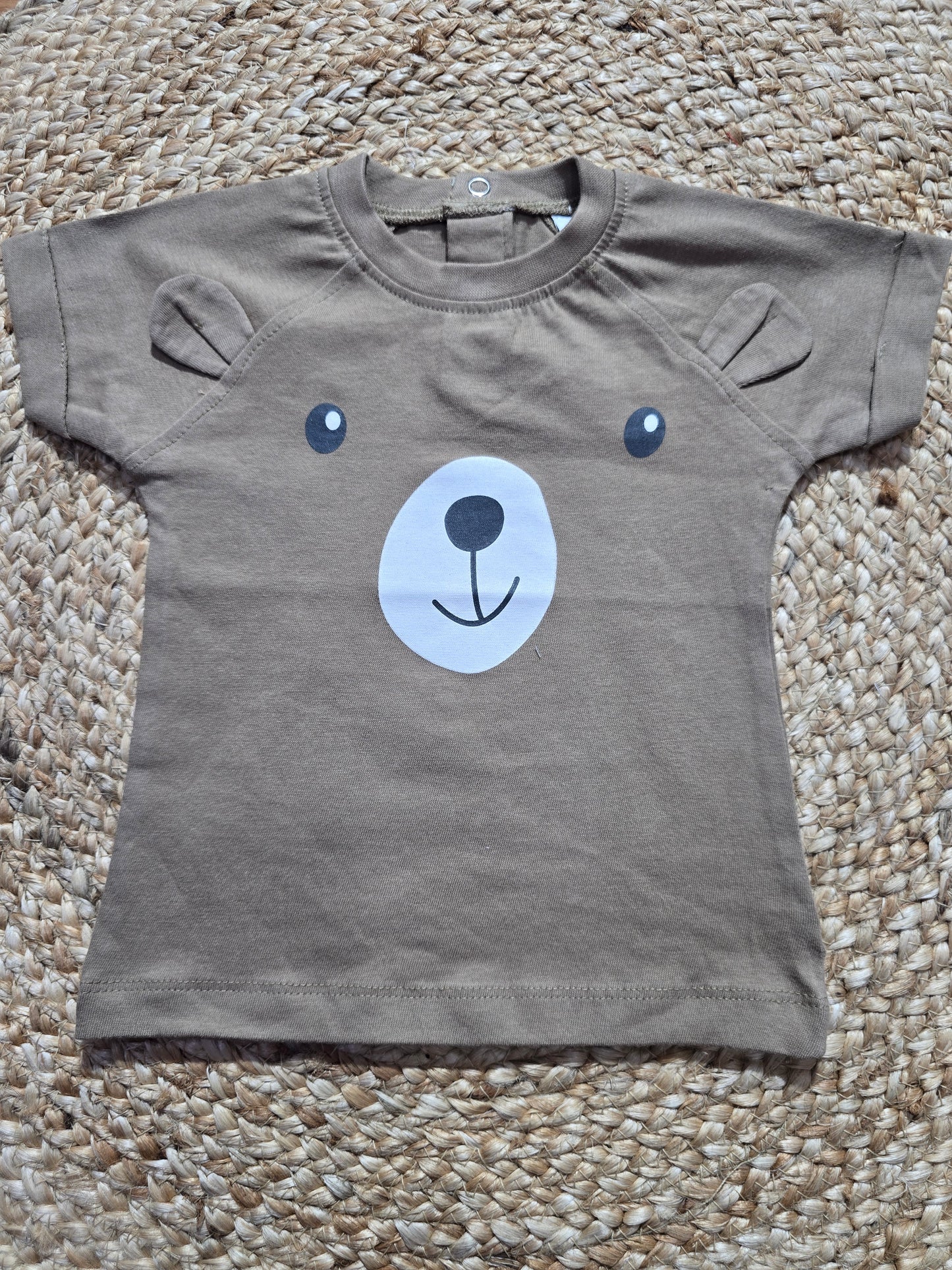 Baby's t-shirt - ear ted