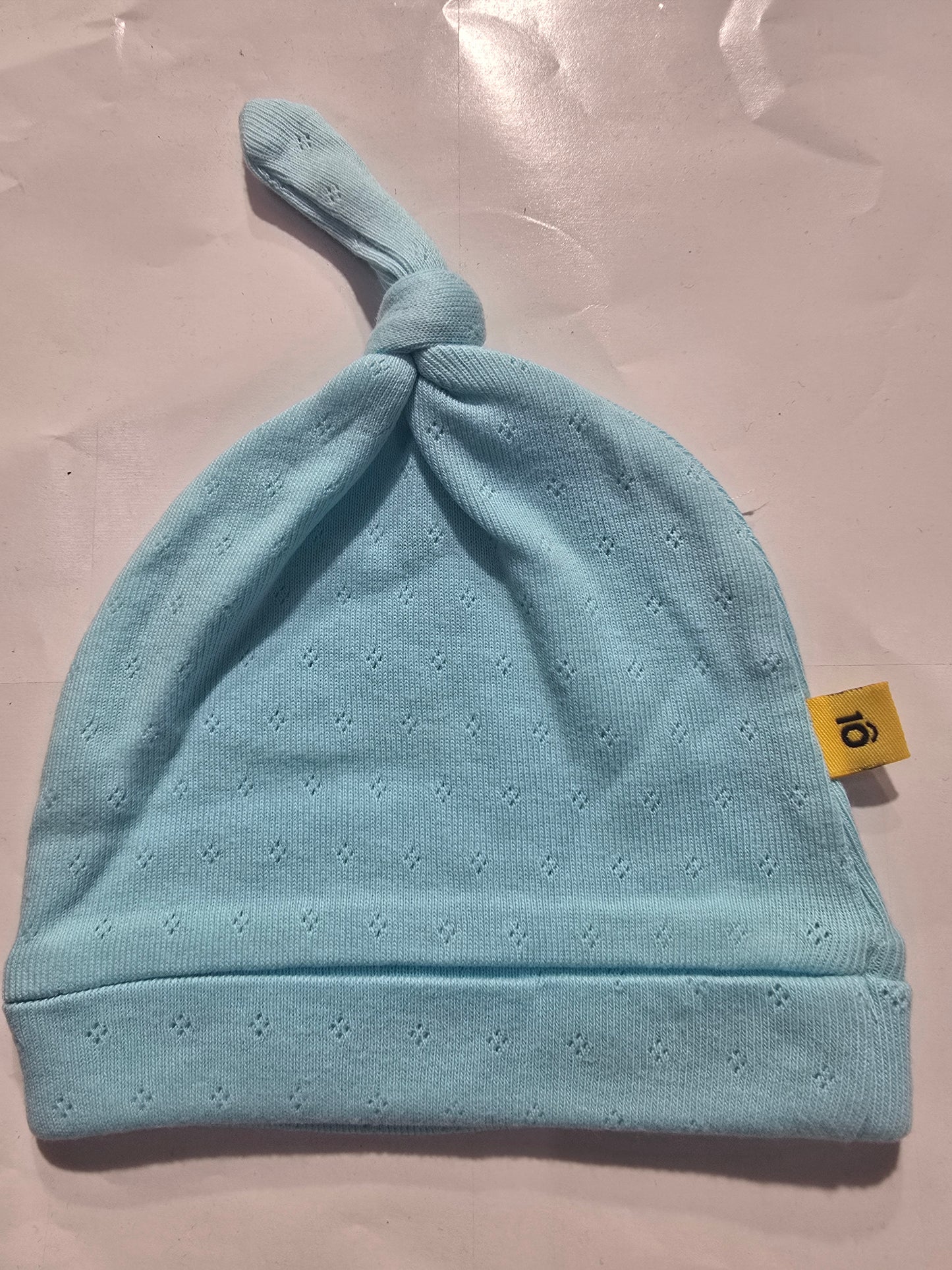 Baby's Hooded blanket with 2 caps - blue