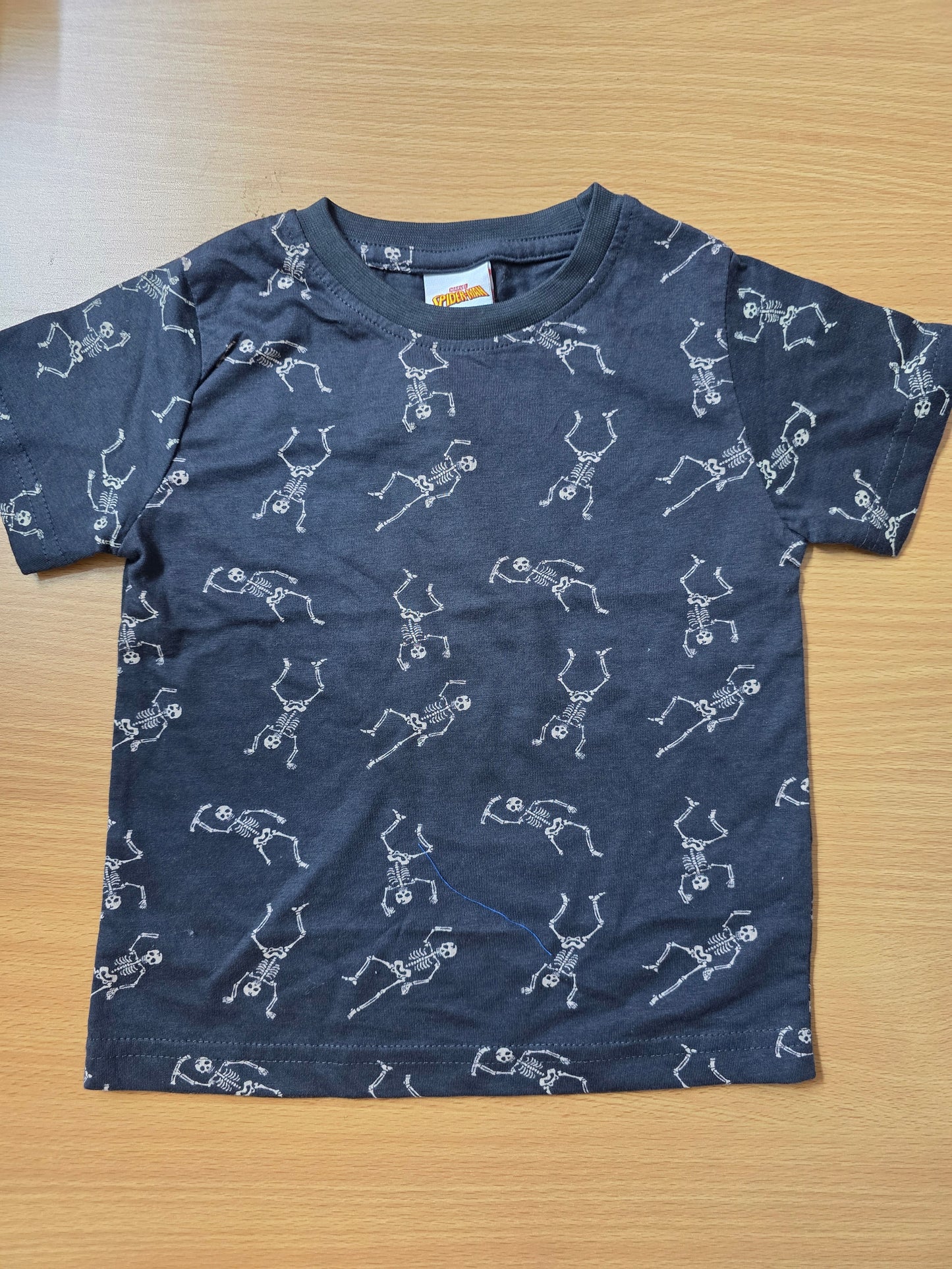 Boy's t-shirt - skeleton