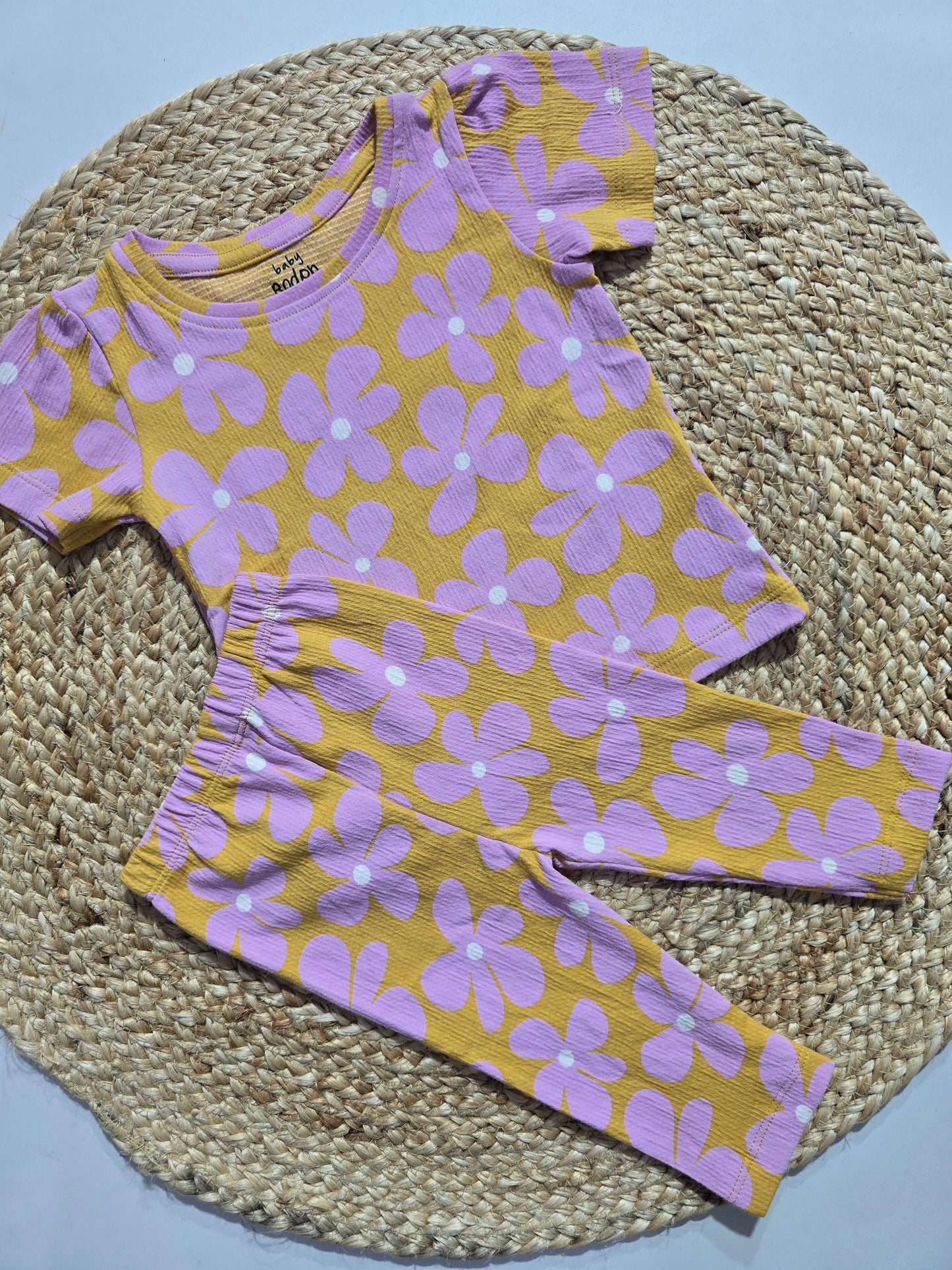 Baby girl's pant set - lavyel buds