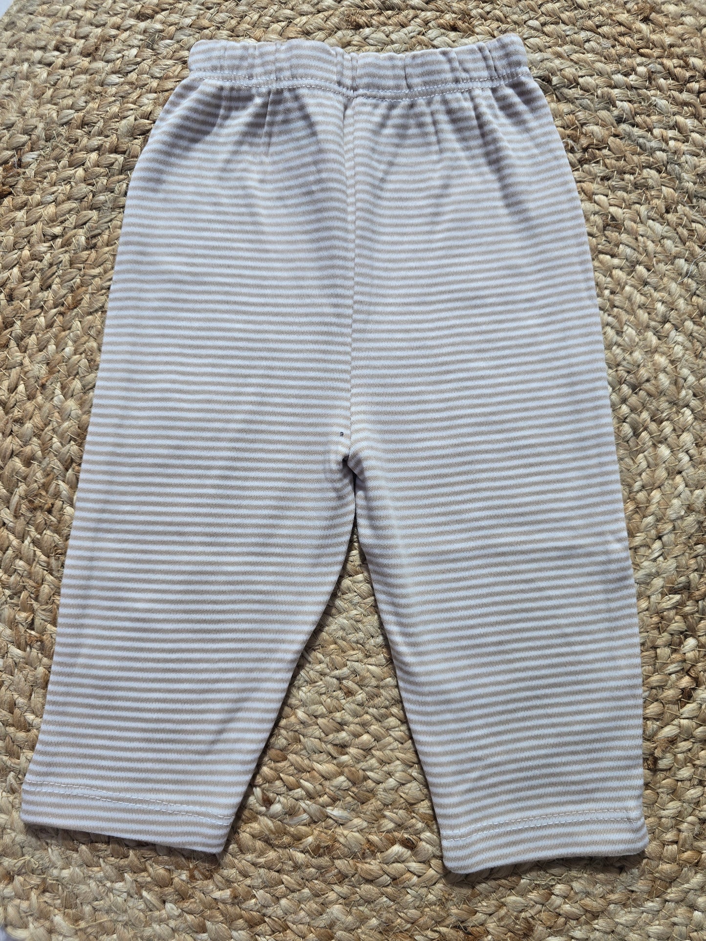 Baby's pants - brown line