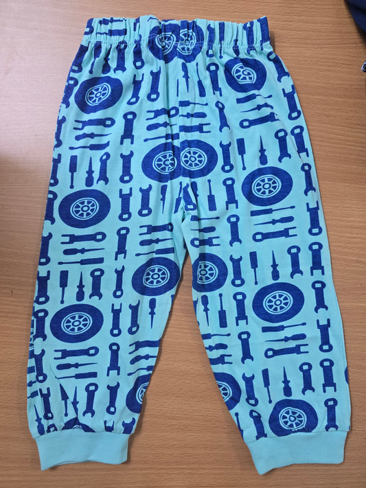 Baby's pants - tools