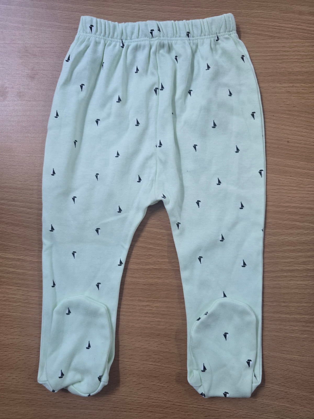 Baby's pants with attached shoe - green boats