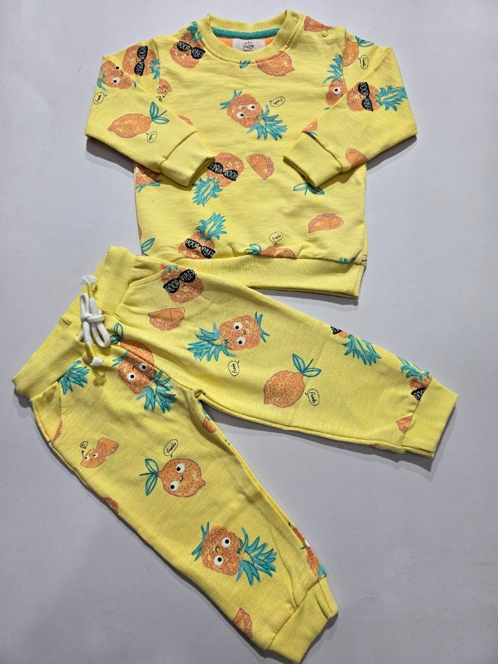 Baby's winter special pant set