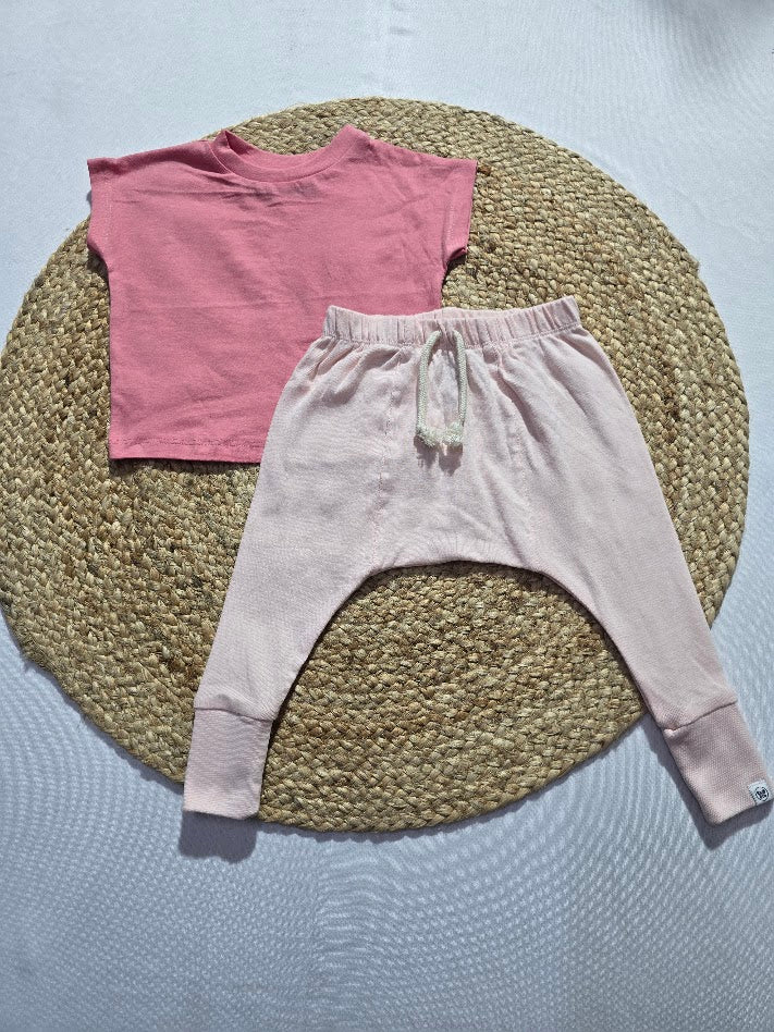 Baby's diaper pant set - pink