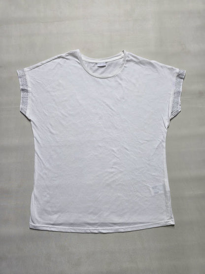 Women's t-shirt with stone