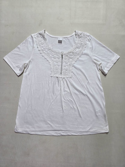 Women's top with lace and zipper