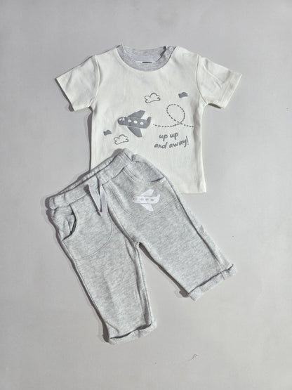 Baby's pant set
