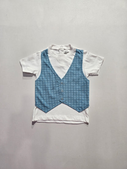 Baby's t-shirt with attached coat