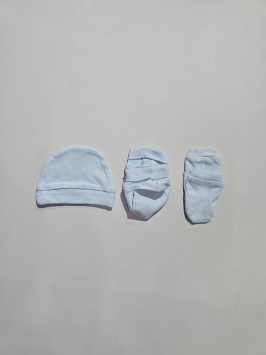 newborn cap, shoe and glous