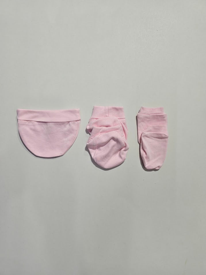 newborn cap, shoe and glous