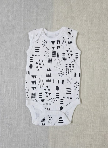 Baby's LS rompers - White Shapes