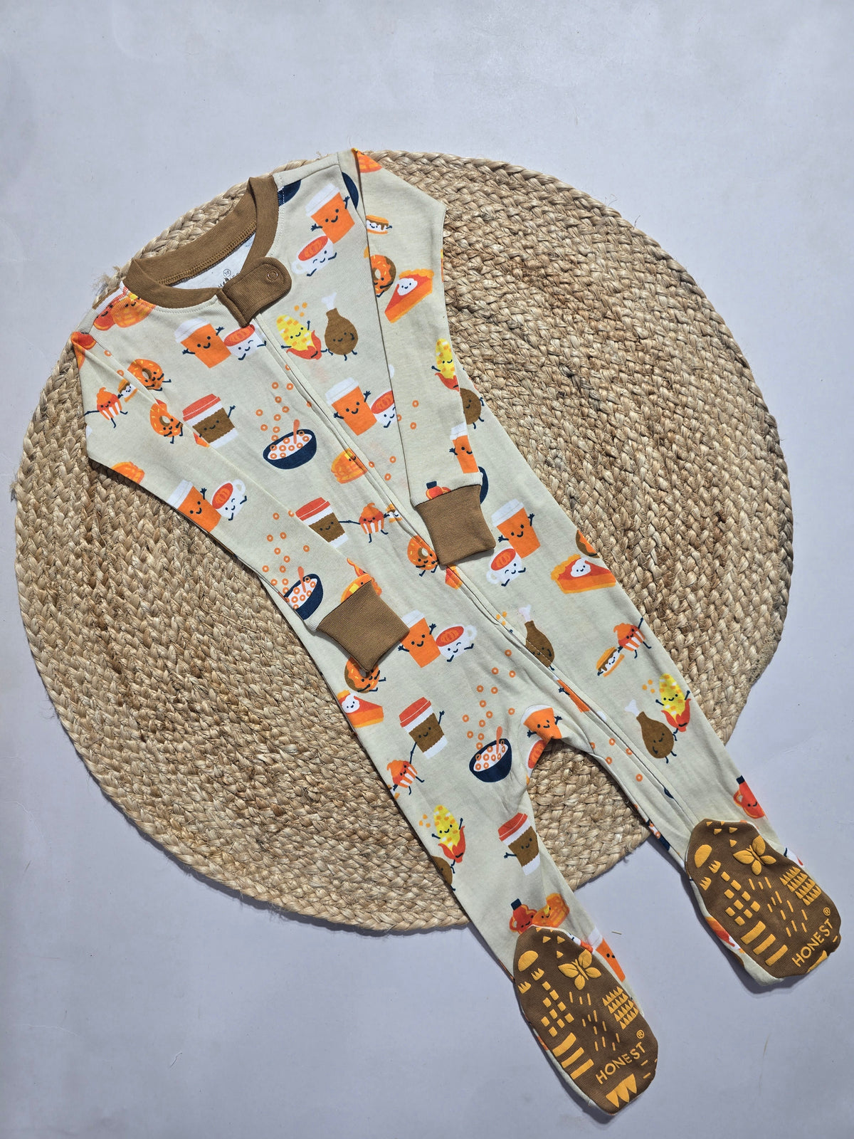 Baby's FS jumpsuit with shoe - Junk foods