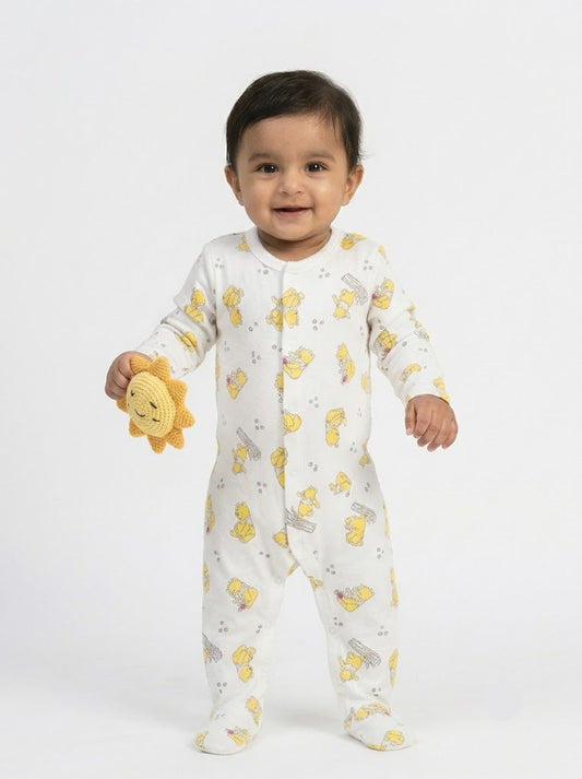 Baby's FS jumpsuit /sleepsuit with shoe - pooh white