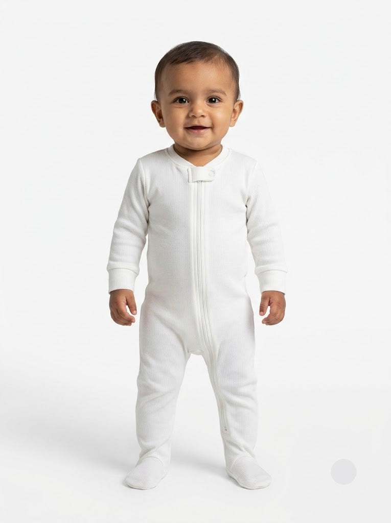Baby's FS jumpsuit with shoe - white