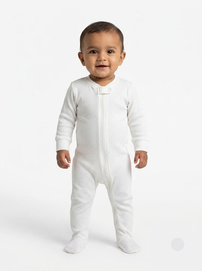 Baby's FS jumpsuit with shoe - white