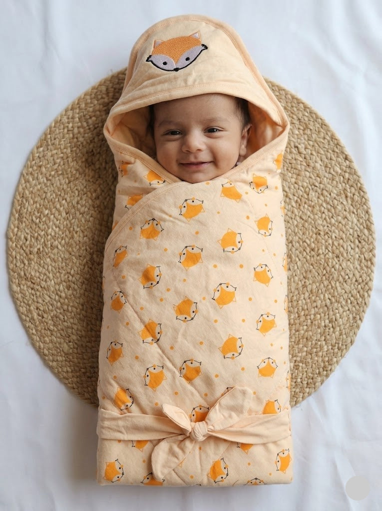 Baby hooded cotton wrapper with fox design