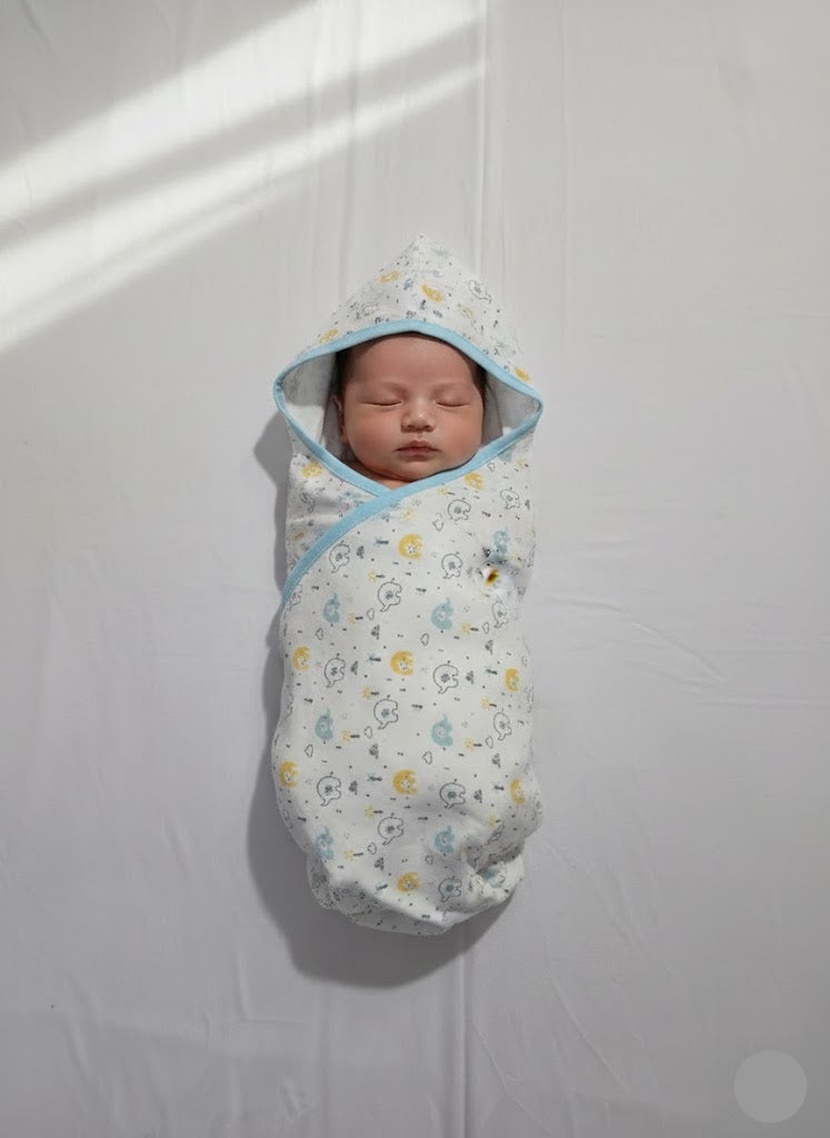 Baby's Hooded wrapper blanket - Elephant