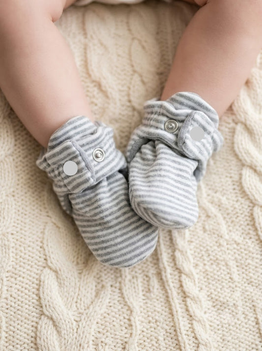 Baby's booties – stripe grey