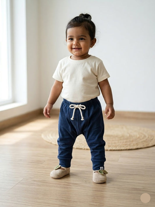 Baby's diaper pants - nevy