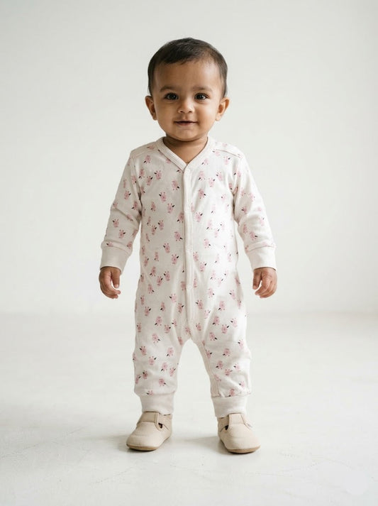 Baby's jumpsuit/sleepsuit - birds