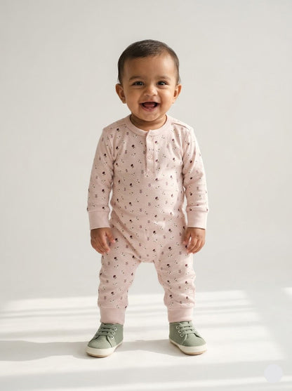 Baby's jumpsuit/sleepsuit - pink flowers