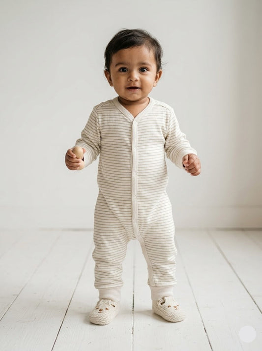 Baby's jumpsuit/sleepsuit - stripes