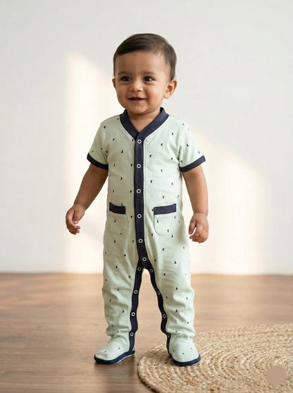 Baby's jumpsuit/sleepsuit with shoe - boat