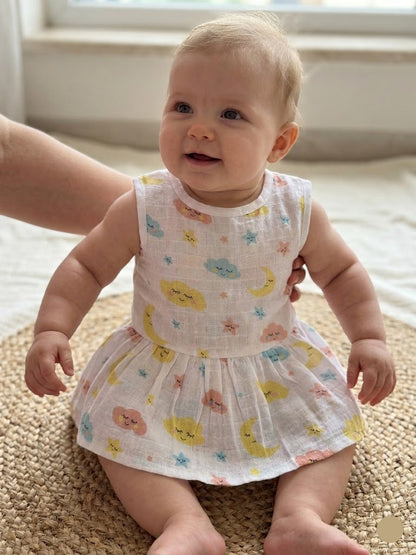Baby's muslin frock button - Cloud