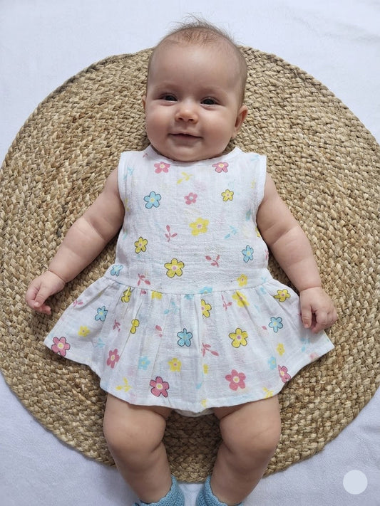 Baby's muslin frock button - Flower
