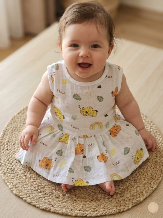 Baby's muslin frock button - Rainbow
