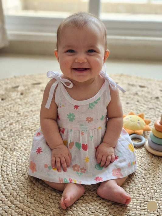 Baby's muslin frock knot -Heart