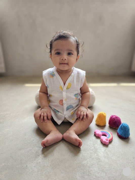 Baby's muslin jabla button - Rocket