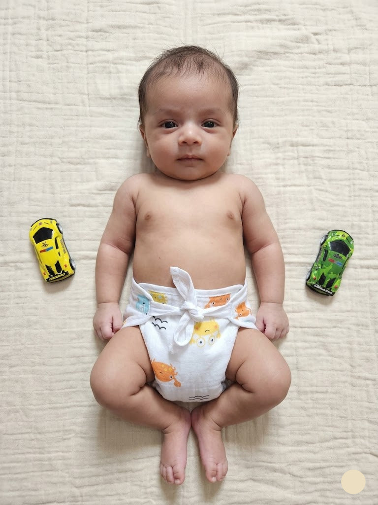 Baby's muslin nappy - Crab