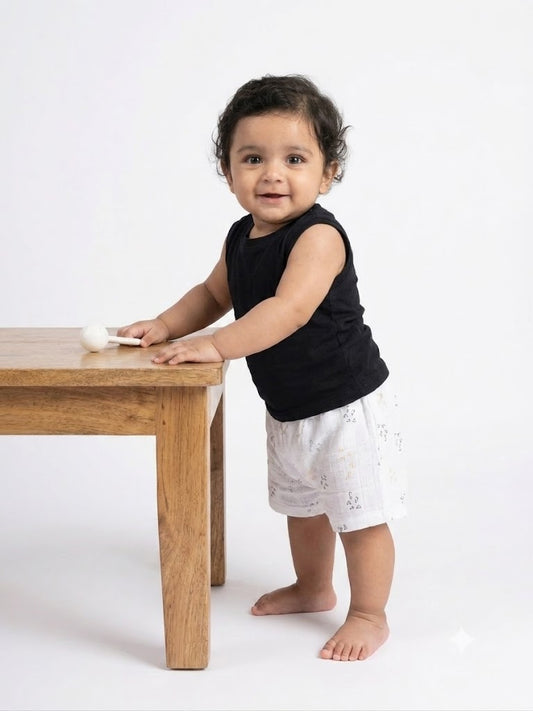 Baby's muslin shorts - birdss