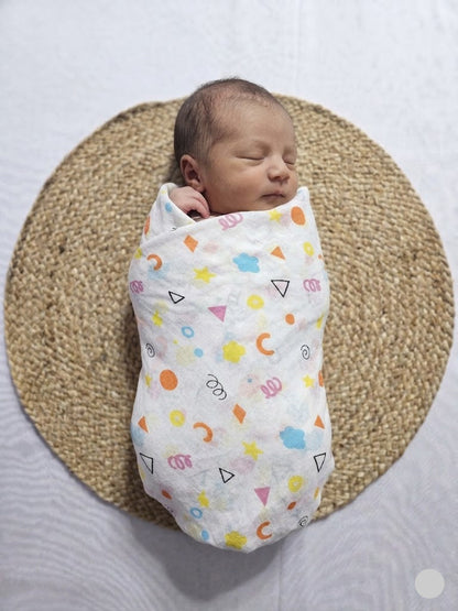 Baby's muslin swaddle - Shapes