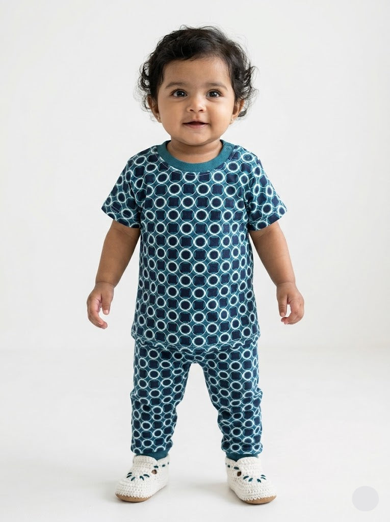 Baby's pant set - nevy circles